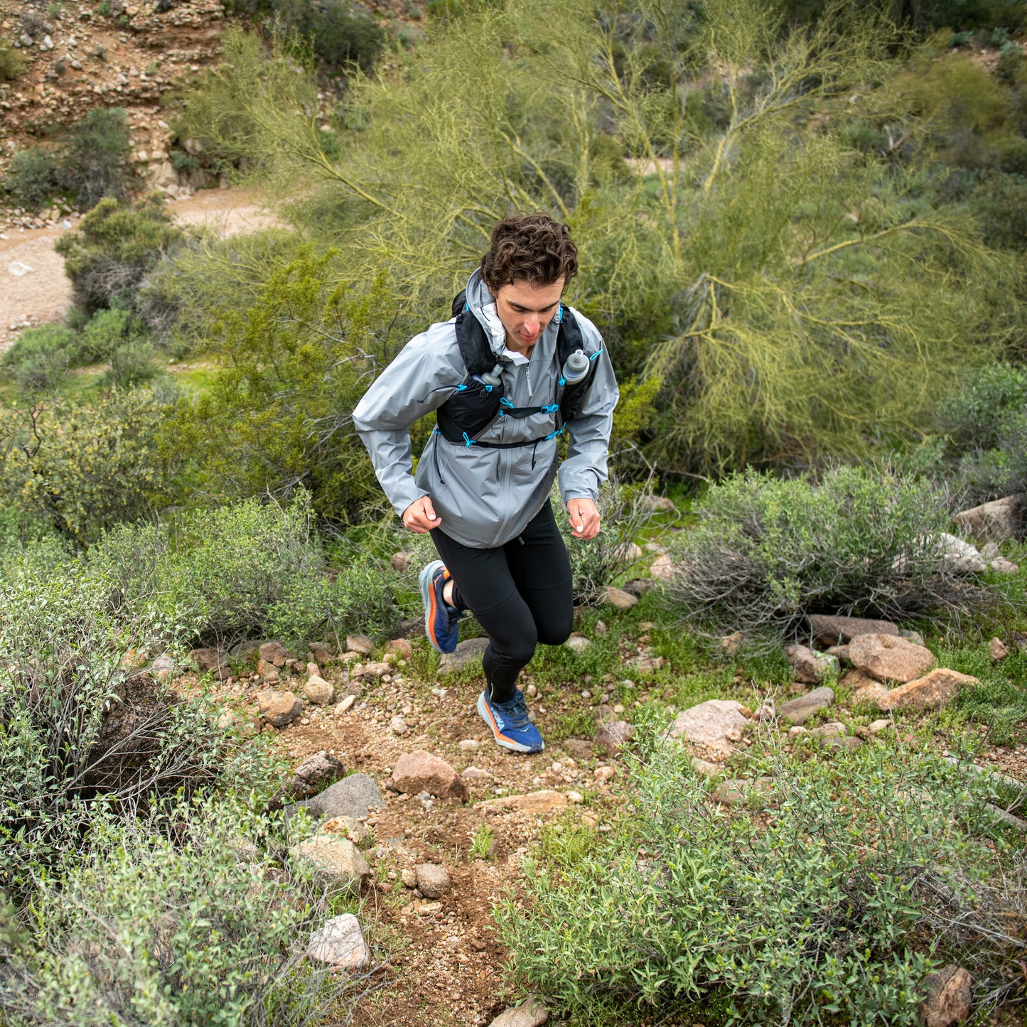 Ultimate Direction Mountain vest 6.0