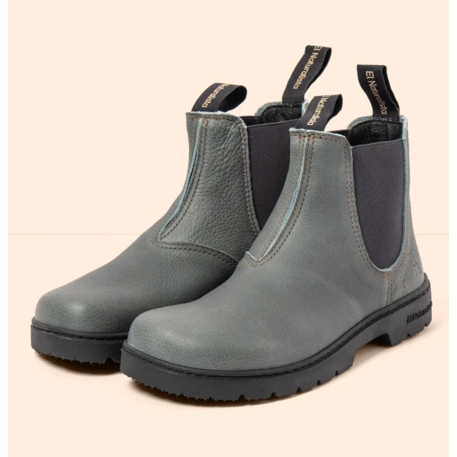 El Naturalista Nomada Chelsea Boot